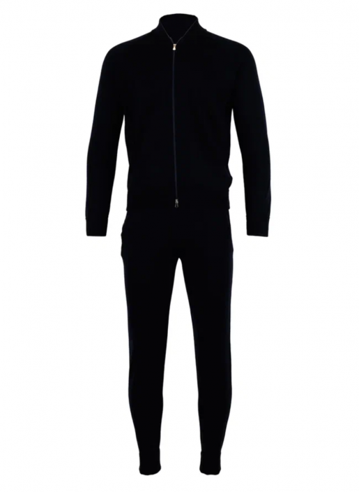 костюм спорт.