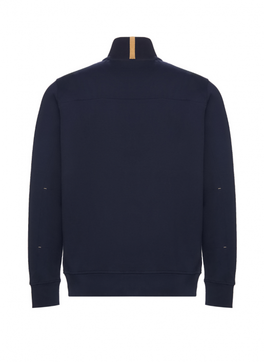 костюм спорт.