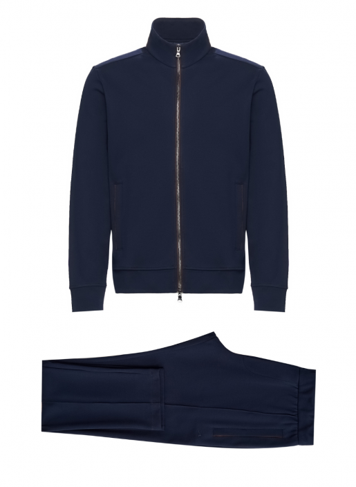 костюм спорт.