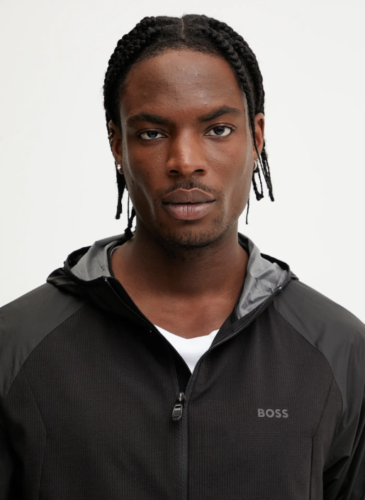 костюм спорт.