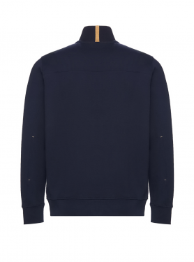 костюм спорт.